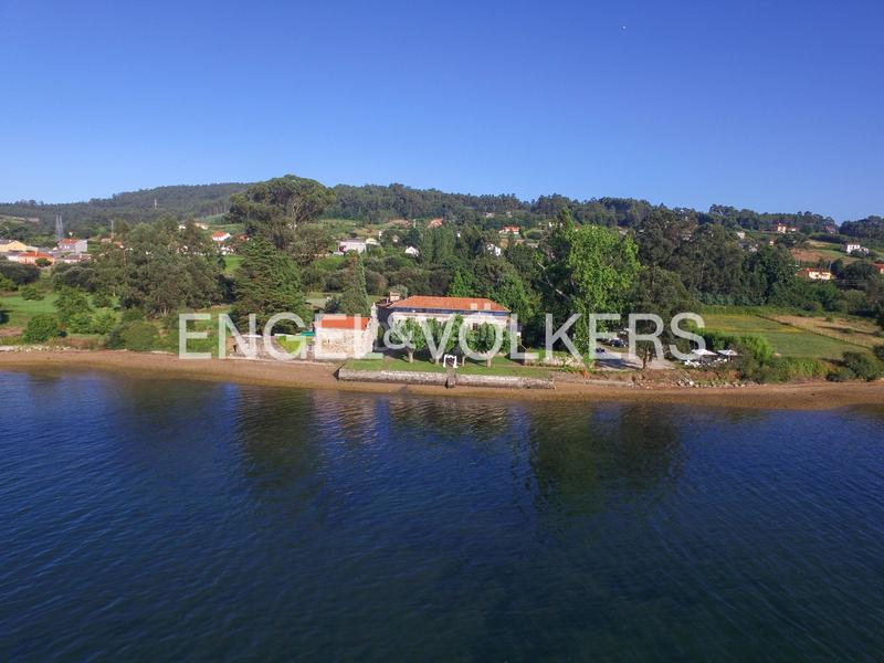 Foto d5e59171-1f07-4b74-b774-26bd498bc0b4. Bauernhof mit heizung pool in Neda