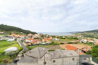 Casa a Loureda - Lañas - Barrañán. Magnífica casa con vistas a la playa