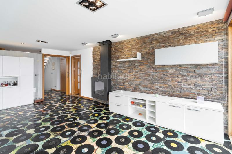 Foto 71c98ed9-4578-4c6d-b00a-8ea110ec6d0d. Casa con riscaldamento parcheggio in Loureda - Lañas - Barrañán Arteixo