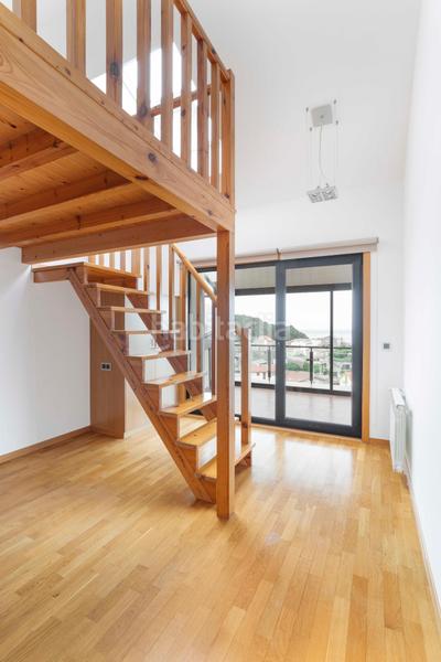 Foto eaf7f40b-6ed3-42c1-9362-3bb5947819b3. Casa con riscaldamento parcheggio in Loureda - Lañas - Barrañán Arteixo