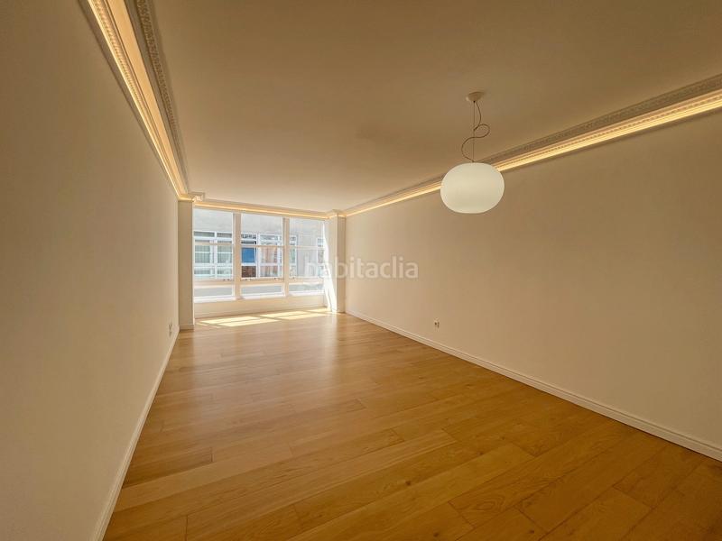 Foto 0345e554-0d3d-4b04-a65b-334850dc6fcc. Lloguer apartament amb calefacció a Ciudad Vieja Coruña (A)