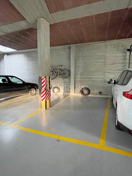 Foto 2861259e-1b92-4d21-a46f-fa43cb9fdd1c. Affitto attico con riscaldamento parcheggio in Riazor - Visma Coruña (A)