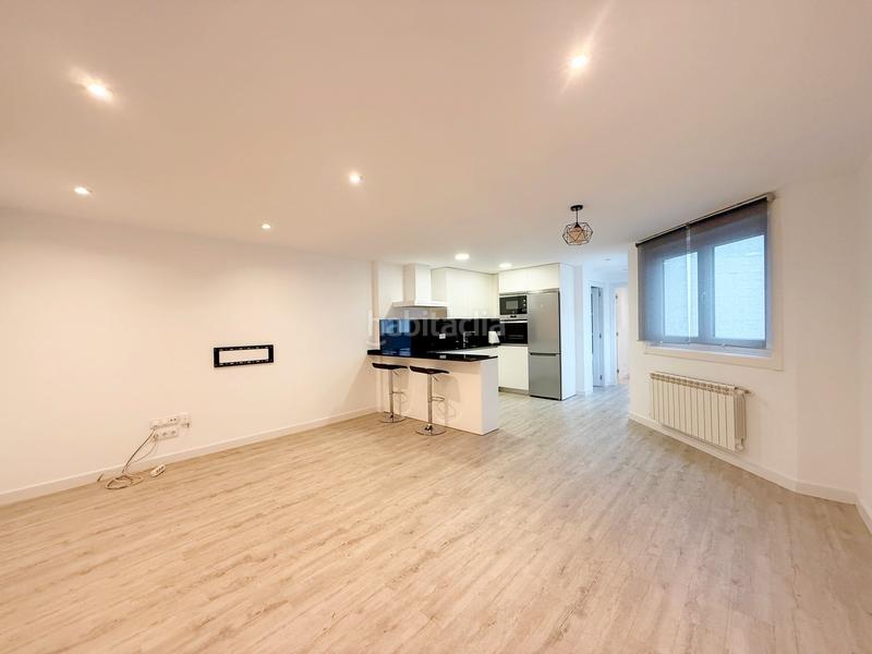 Foto f7145345-8aa0-4045-8497-7c0c8681ff5b. Rent penthouse with heating parking in Riazor - Visma Coruña (A)