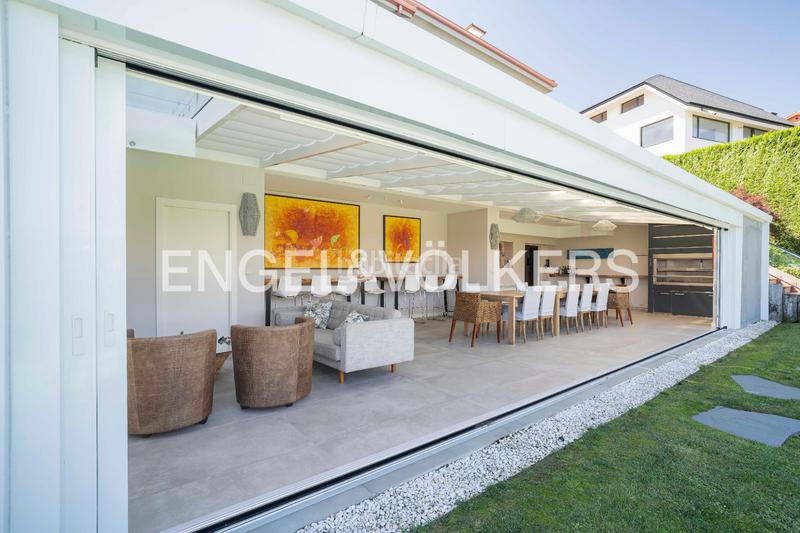 Foto 66c05c86-95d4-40fa-82a6-fa7ebfb39109. Casa amb calefacció aparcament piscina a Elviña - A Zapateira Coruña (A)