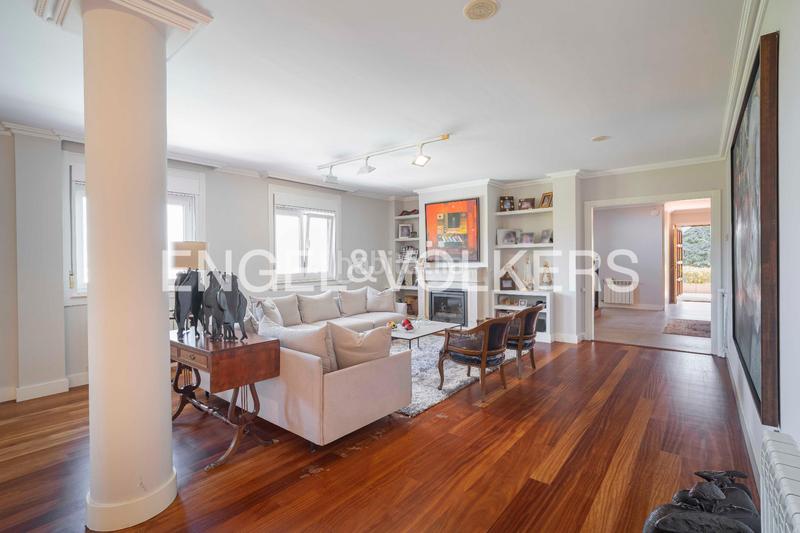 Foto cdbfbdd8-4baa-4d3a-8def-59d2b1f513e3. Casa amb calefacció aparcament piscina a Elviña - A Zapateira Coruña (A)