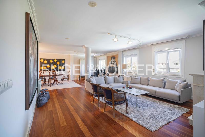 Foto e26dcc43-8fc4-4532-960e-a1aa3b743cf4. Casa amb calefacció aparcament piscina a Elviña - A Zapateira Coruña (A)