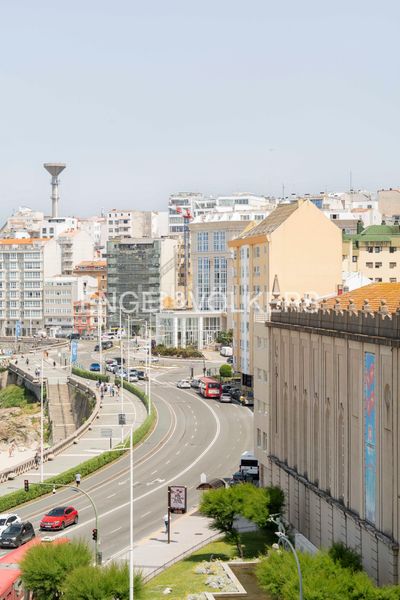 Foto d88ea113-bc1b-4f8b-b4cf-93aee0265d6c. Pis amb calefacció a Monte Alto - Zalaeta - Atocha Coruña (A)
