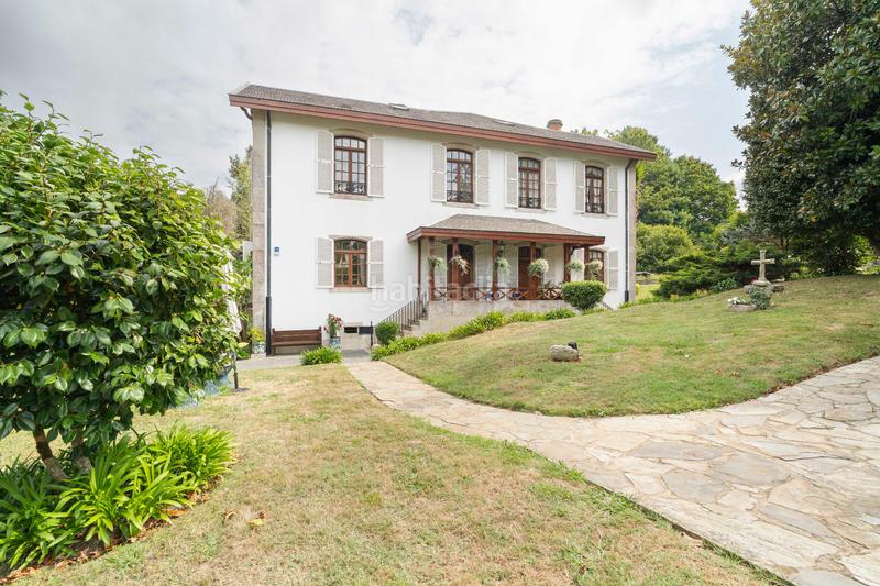 Foto b086be48-673b-44b9-9473-13df422a0f73. Casa espectacular pazo a lagoa, en gandarío en Bergondo