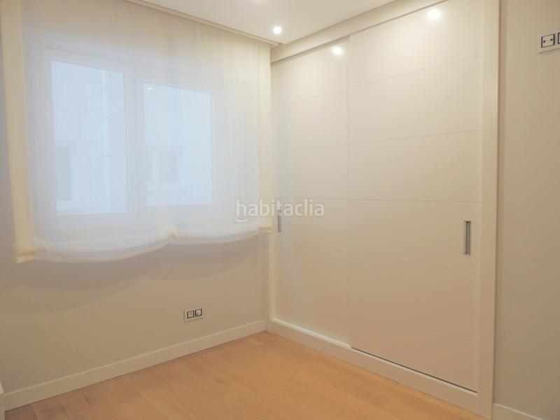 Foto 2cf0fbb6-d381-4461-acc9-cab6ff6d308e. Location appartement avec chauffage parking dans San Pablo - Juan Flórez Coruña (A)