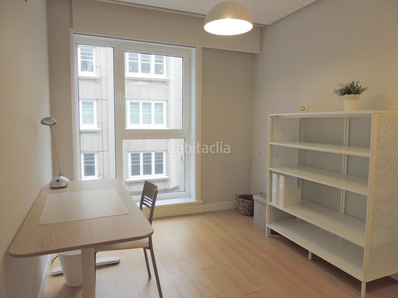 Foto 2de56e17-4a76-4a8c-b6ff-daef5c2c4266. Location appartement avec chauffage parking dans San Pablo - Juan Flórez Coruña (A)