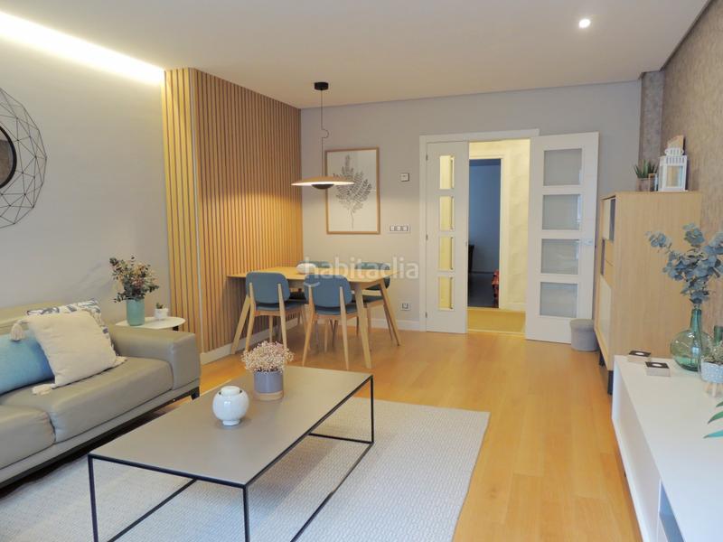 Foto 48f6f0d6-9c30-4cb5-9ed2-7f4bb82cdee2. Location appartement avec chauffage parking dans San Pablo - Juan Flórez Coruña (A)