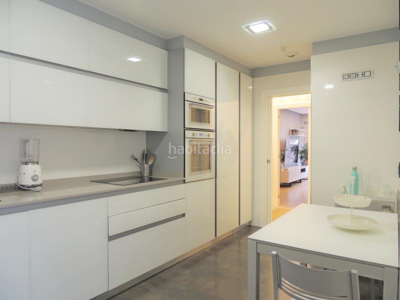 Foto c4641158-2257-44ba-a418-284e15539091. Location appartement avec chauffage parking dans San Pablo - Juan Flórez Coruña (A)
