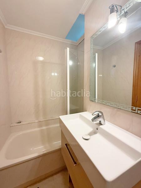 Foto d0d5953f-bef2-4aed-b43b-94ae552a3959. Location appartement avec chauffage parking dans San Pablo - Juan Flórez Coruña (A)