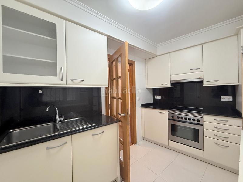 Foto de8457c9-65be-4f59-b68b-edffbb6be1ab. Rent apartment with heating parking in San Pablo - Juan Flórez Coruña (A)
