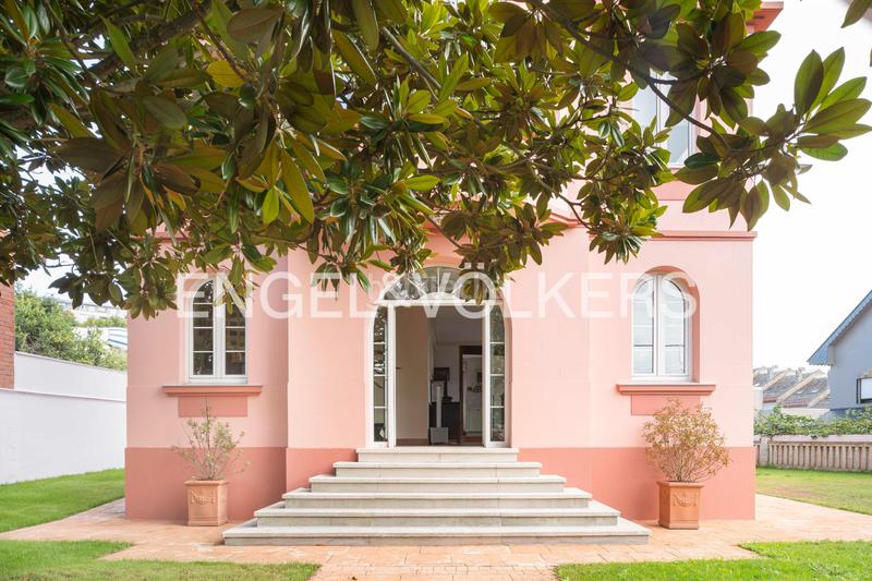 Foto 0e81ca36-50bd-42b0-9302-7d3306f6dc49. Casa amb calefacció aparcament a Eirís Coruña (A)