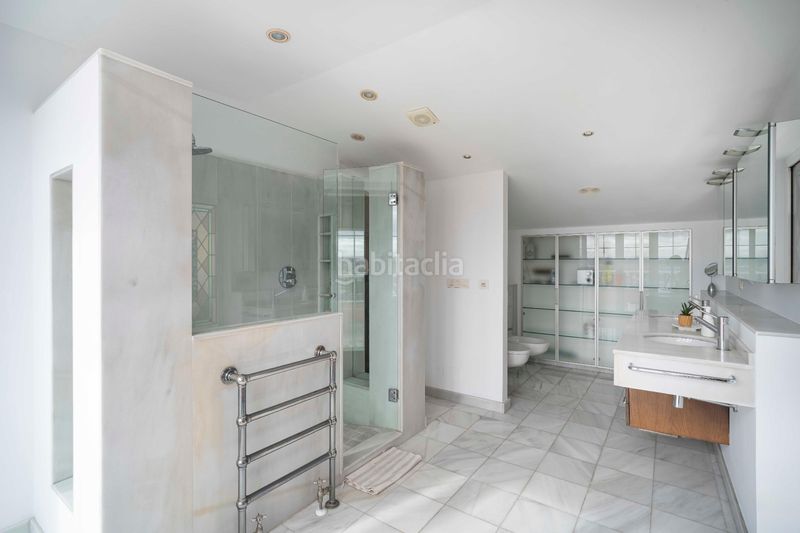 Foto 7f943f47-7311-4953-b9ec-d90fa64ac3d1. Casa con riscaldamento parcheggio in Eirís Coruña (A)