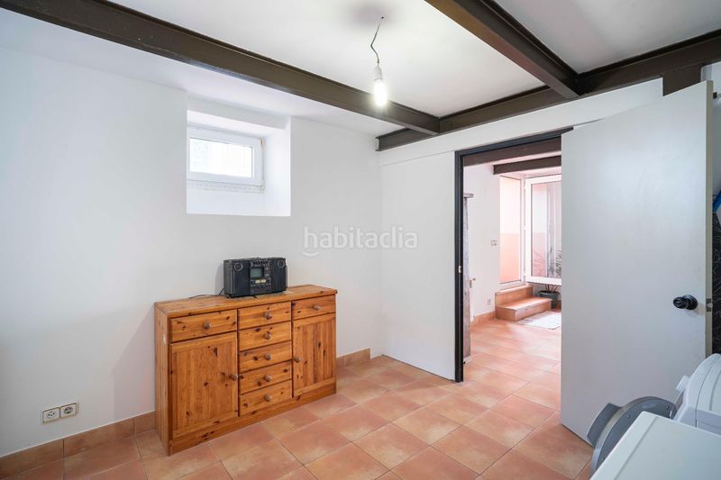 Foto da487e56-746d-4bc8-93a2-16f852fd16e1. Casa con riscaldamento parcheggio in Eirís Coruña (A)
