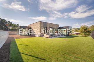 Maison  Lg monte. sergude. Moderna vivienda a estrenar con amplio jardín