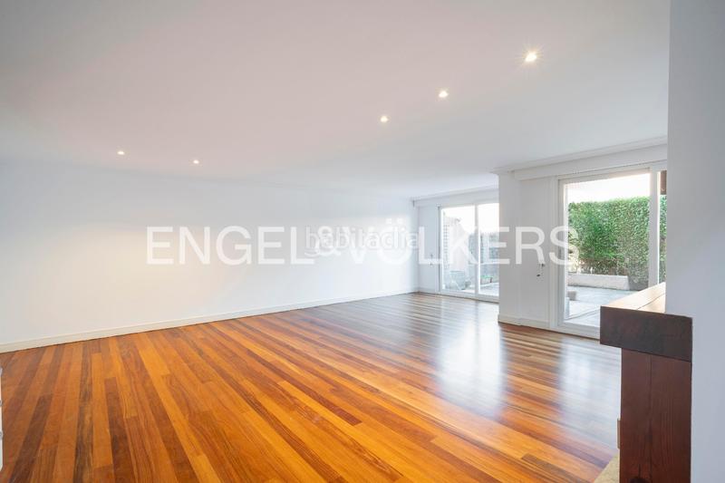 Foto 58674b76-7dee-4cbf-854f-ad49ea64cdeb. Semi detached house with heating parking pool in Liáns Oleiros