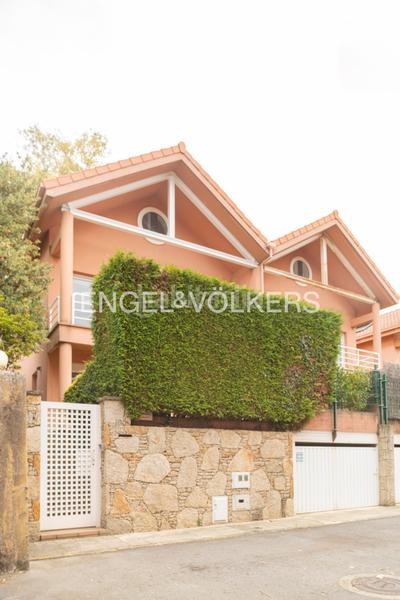 Foto 6a9ce653-2bb9-426d-ba9b-2cffd315c7c8. Semi detached house with heating parking pool in Liáns Oleiros