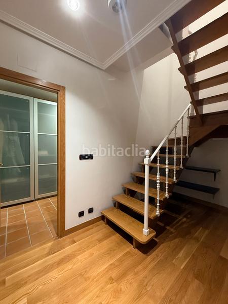 Foto bfcc4515-e64f-40c6-a417-26a6b675c43e. Lloguer dúplex amb calefacció aparcament a Perillo Oleiros