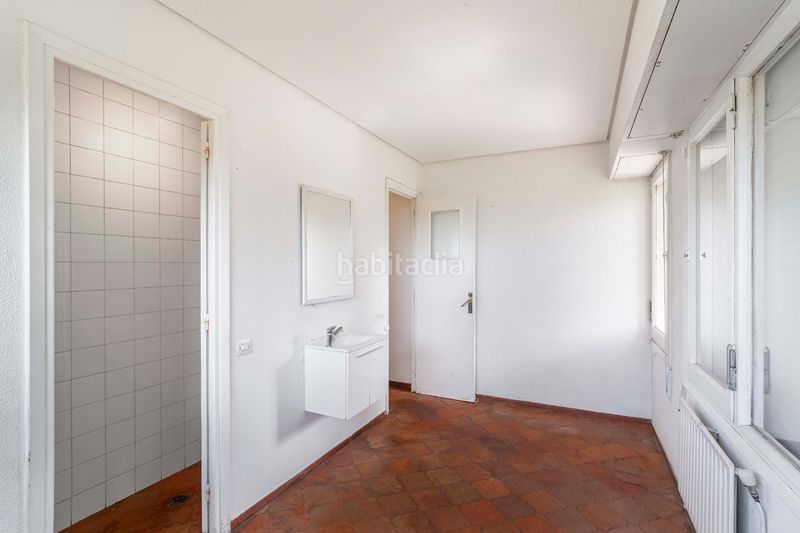 Foto 18ff76bb-f097-4982-9da8-9d2579c7f016. Casa con riscaldamento parcheggio piscina in Elviña - A Zapateira Coruña (A)