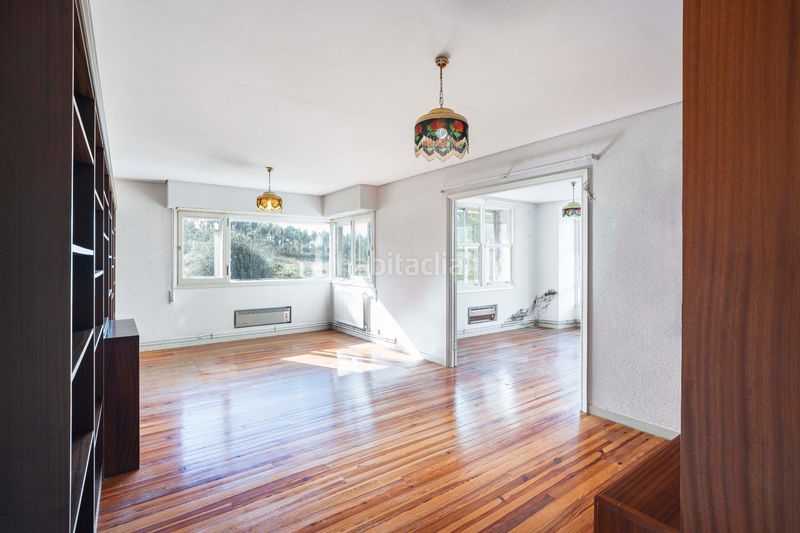 Foto 4058d0b8-a88a-445c-ab23-5246d3d454cf. Casa con riscaldamento parcheggio piscina in Elviña - A Zapateira Coruña (A)
