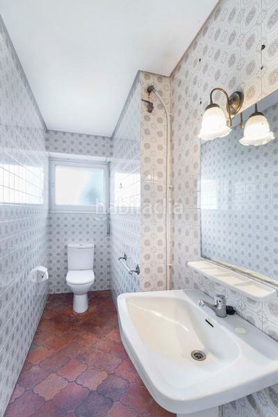 Foto a5bbc953-f3c0-428e-95d8-c08f45f1ad18. Casa con riscaldamento parcheggio piscina in Elviña - A Zapateira Coruña (A)
