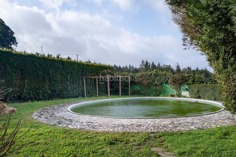 Foto bdcaf2a2-9721-4ecf-b339-32241f6cc8ab. Casa con riscaldamento parcheggio piscina in Elviña - A Zapateira Coruña (A)