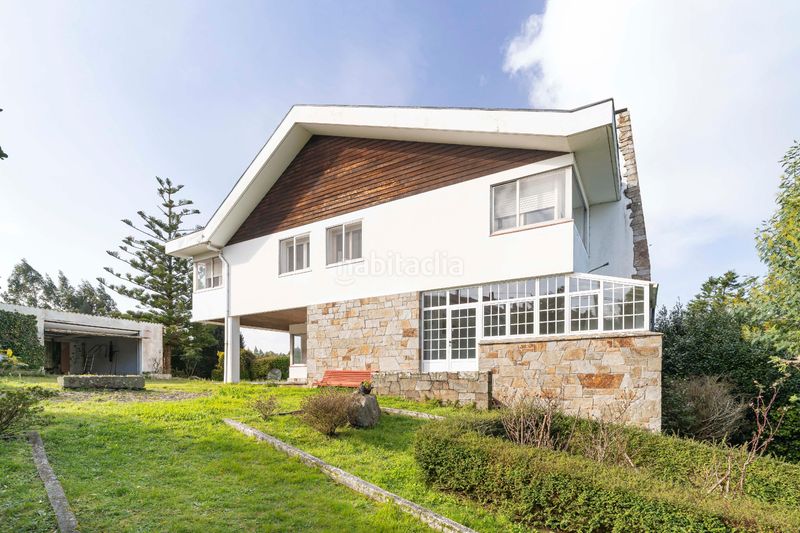 Foto d1fee6f5-f6d4-4731-a99b-4ed2bf8edc49. Casa con riscaldamento parcheggio piscina in Elviña - A Zapateira Coruña (A)