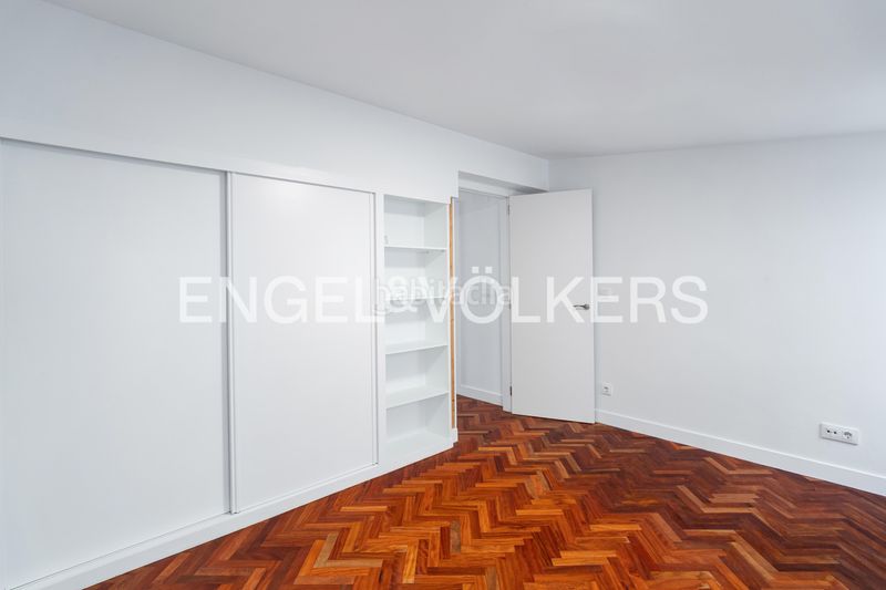 Foto 7b17edaf-958f-421d-8854-a27414820b25. Pis amb calefacció a San Pablo - Juan Flórez Coruña (A)