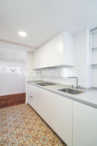 Foto e3fffd98-f345-4964-b618-bfa5700f3c84. Pis amb calefacció a San Pablo - Juan Flórez Coruña (A)