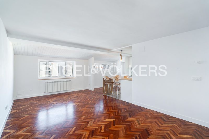 Foto ec1f79d3-f3c6-4895-89b4-cef1d2132421. Pis amb calefacció a San Pablo - Juan Flórez Coruña (A)