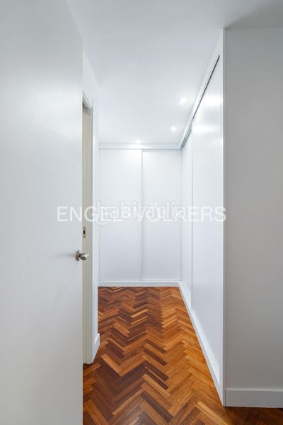 Foto fb7d7c17-a390-4095-9f00-cda65241fd29. Pis amb calefacció a San Pablo - Juan Flórez Coruña (A)