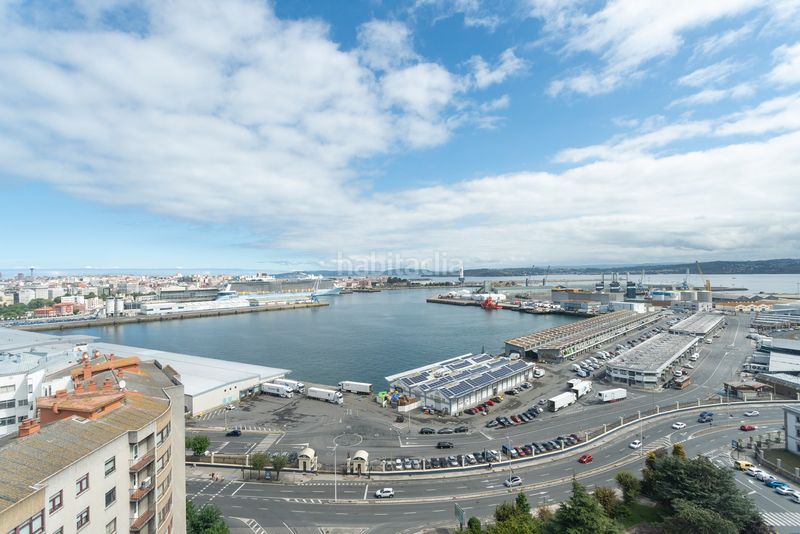 Foto f02304c8-4ce2-4bf2-b6f2-2ce076836e4c. Rent flat with heating parking in Cuatro Caminos - Plaza de la Cubela Coruña (A)