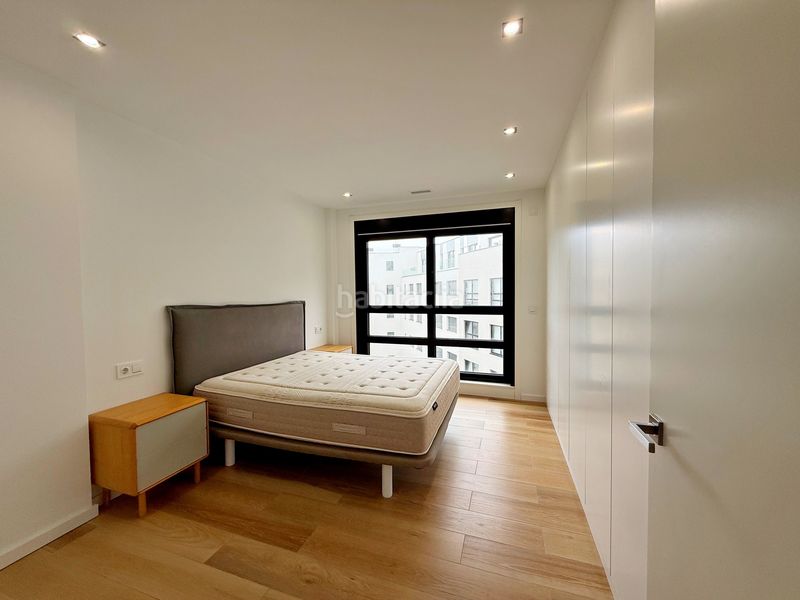 Foto 7745064a-8552-44c2-9f20-ca00da395e4c. Rent flat with heating parking in Riazor - Visma Coruña (A)