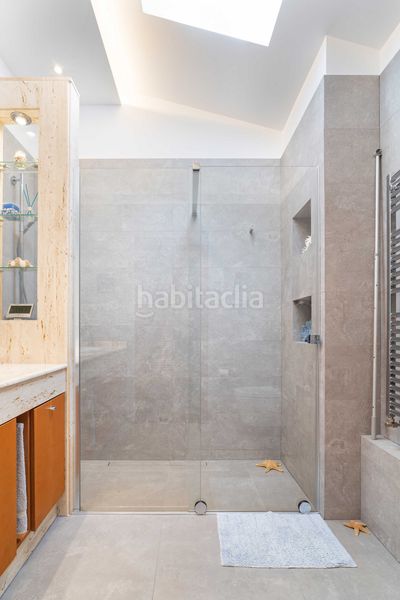 Foto 822839d9-a5a4-42cd-9d18-4c1a30430274. Casa adosSada amb calefacció aparcament piscina a Sada