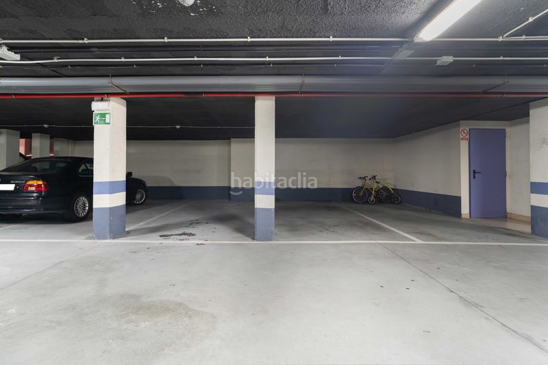 Foto 0d3d5bbe-9c9b-4f07-9769-ff6286f4a3cc. Dúplex amb calefacció aparcament piscina a Oleiros pueblo Oleiros