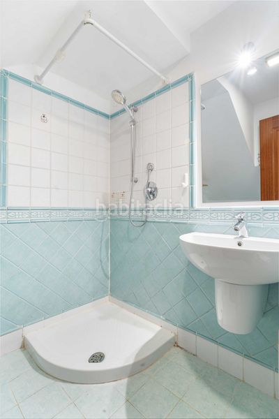 Foto 1a529621-e39f-4fe9-8bd3-d9c799711d78. Dúplex amb calefacció aparcament piscina a Oleiros pueblo Oleiros