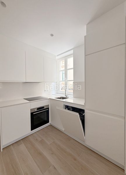 Foto 69fa8678-97c1-4ab8-ad02-7e51bec5e9c2. Miete loft mit heizung in Ensanche Coruña (A)