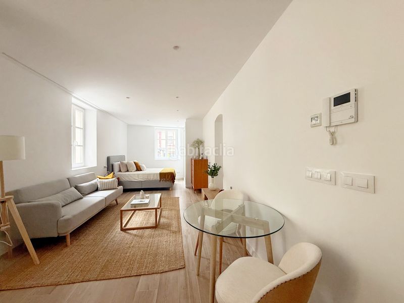 Foto f26cb337-a9f6-4733-9523-881b8a0792da. Miete loft mit heizung in Ensanche Coruña (A)