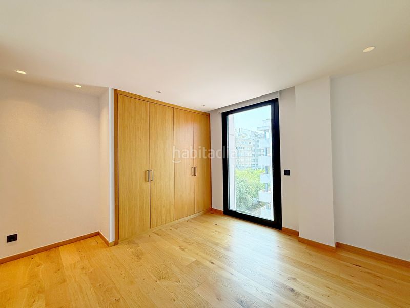 Foto 9d6e38be-83af-4cbb-a2cb-925217985566. Rent flat with heating parking in Cuatro Caminos - Plaza de la Cubela Coruña (A)