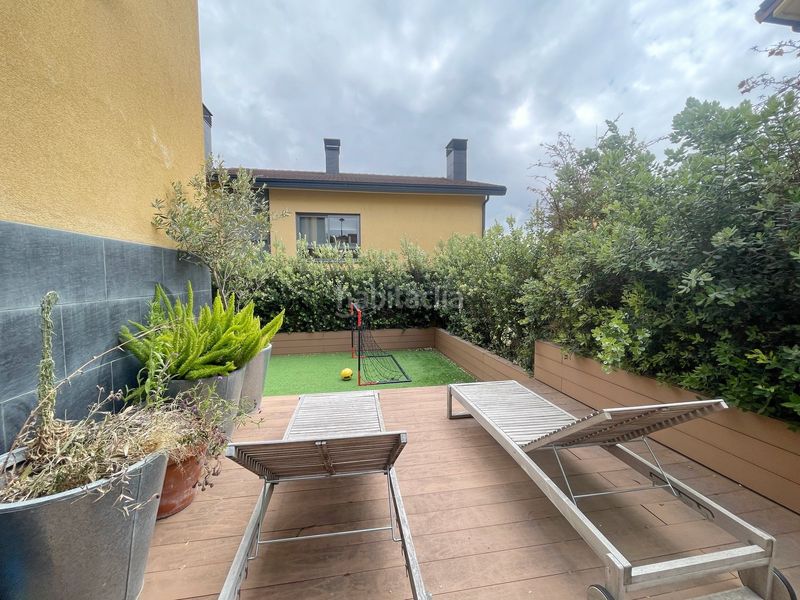 Foto 5b8ca5f1-a693-4f0e-8649-ff90bed6768e. Casa adossada amb calefacció aparcament piscina a Oleiros