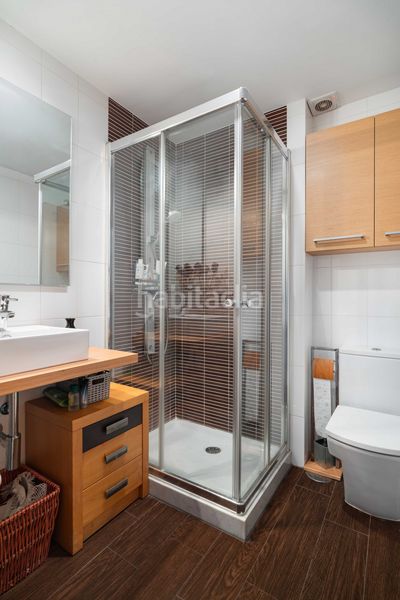 Foto fbcb4e4d-27ad-48ef-8802-5e829899583a. Pis amb calefacció aparcament a Monte Alto - Zalaeta - Atocha Coruña (A)