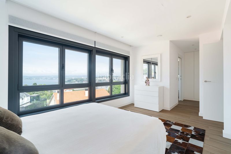 Foto 415a7dcc-0c15-4120-ba12-a8a98ddbc192. House with heating parking in Eirís Coruña (A)
