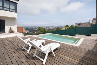 Maison à Eirís. Vivienda unifamiliar con vistas al mar