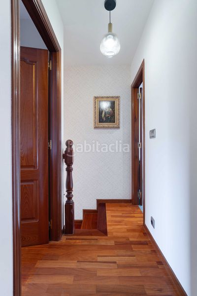 Foto c78d64ca-6f66-4468-88d1-5c1f74a8f296. Duplex con riscaldamento parcheggio in Los Rosales Coruña (A)