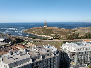 Attique à Monte Alto - Zalaeta - Atocha. Ático con espectacular terraza y vistas a la torre de hércules