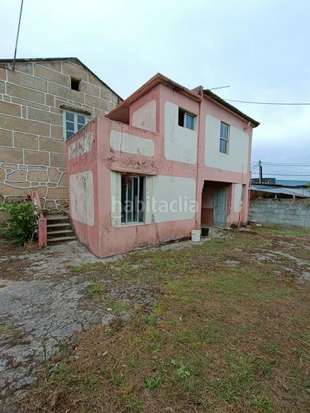 Foto 38cd9dde-3cc4-4244-abf1-3c5d08f6e79d. Casa aparellada a Coruxo - Oia - Saiáns Vigo