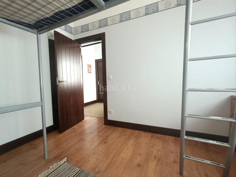 Foto 4010c550-be3b-47f6-95a5-1d672a417af5. Chalet en Cabral - Candeán Vigo